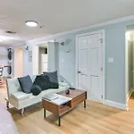 Cozy Boston Apartment Near Franklin Park Zoo!