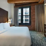 By Marriott Downtown Seaport 3*