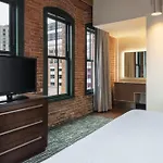 Hotel By Marriott Downtown Seaport
