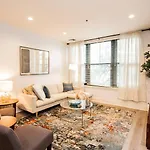 Luxury 1bed Loft, 2 Baths, Air, South End Apartment Boston
