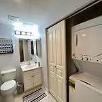 Luxury 1bed Loft, 2 Baths, Air, South End