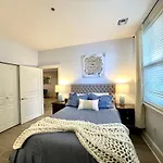 Luxury 1bed Loft, 2 Baths, Air, South End *