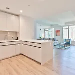 Luxury With Kitchen And Pool Apartment *
