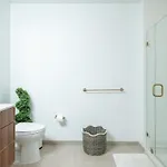 Apartment Back-bay 2br Penthouse W Roof And Gym *