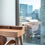 Back-bay 2br Penthouse W Roof And Gym Apartment