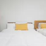 Back-bay 2br W Roof Gym Parking Boston