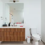 Back-bay 2br W Roof Gym Parking Apartment Boston