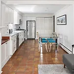 Holiday home Enjoy Private Patio On Montgomery Park Boston