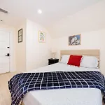 Apartment 76-2 5br Cozy In