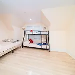 Apartment 76-2 5br Cozy In Boston