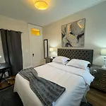 Cozy 1 Bed Near Boston Medical