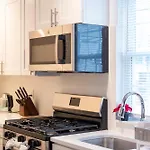 30-1 - 4br - Cozy Near Geneva Cliffs Boston