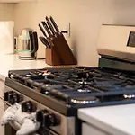 30-1 - 4br - Cozy Near Geneva Cliffs Apartment