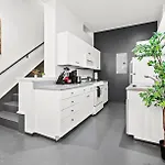 Apartment Furnished Loft Style In Southend Boston