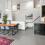Furnished Loft Style In Southend Apartment
