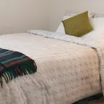 Skyline Homestay Boston