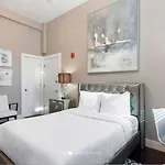 Premier Bay Village Aparthotel *