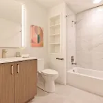 Gorgeous With Kitchen With Gym * Boston
