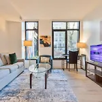 Gorgeous With Kitchen With Gym Apartment Boston