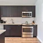Apartment Bright Downtown With Gym