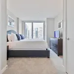 Bright Downtown With Gym Apartment Boston