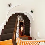 Charming & Stylish Studio On Beacon Hill #12