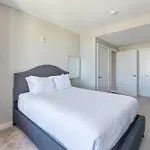 Private Downtown Seaport *