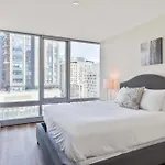 Private Apt In Downtown Seaport