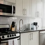 Centrally Located 1Bed Newbury Street