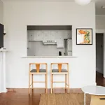 Chic Fenway 1B Perfect Location