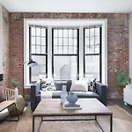 Large Loft Steps From Boston Common