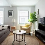 Cozy 1Br Walk Anywhere