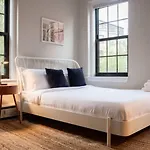 Modern Studio In South End