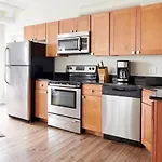 Cozy 2 Bed In Boston Fidi District