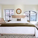 Cozy 2 Bed In Fidi District Apartment *