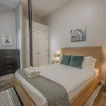Apartment Unbeatable Location 4 Bed Loft Parking Optional