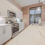 Elegant 2 Bedroom Prime Location