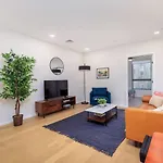 New Gorgeous 2br Mission Hill