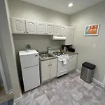 Chic Metro South End Studio