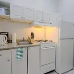 Quaint Studio Apartment Back Bay Area