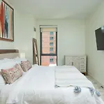 North End Td Garden Condo Shared Pool & Rooftop