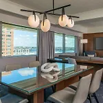 Hotel Renaissance Seaport District Boston