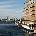 Battery Wharf Hotel, Boston Waterfront