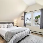 2 Bedroom Loft In Brighton, Free Parking Apartment *