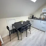 2 Bedroom Loft In Brighton, Free Parking