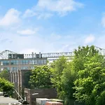 Luxury 2Bd2Ba Next To The Airport 4389