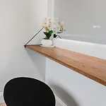Modern 5b3b In Steps To Convention Center Apartment Boston