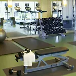 Renaissance Seaport District Hotel 4*