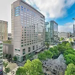 Renaissance Seaport District 4* Boston