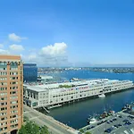 Renaissance Seaport District Hotel 4*